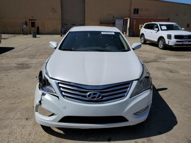 KMHFG4JG8CA126609 - 2012 HYUNDAI AZERA GLS WHITE photo 5