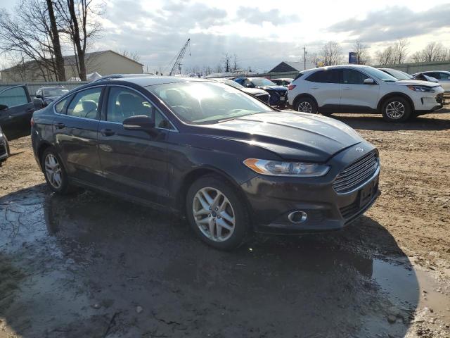 1FA6P0HD9E5391873 - 2014 FORD FUSION SE BLACK photo 4