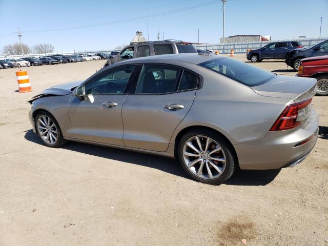 7JRA22TK1LG060177 - 2020 VOLVO S60 T6 MOMENTUM GRAY photo 2