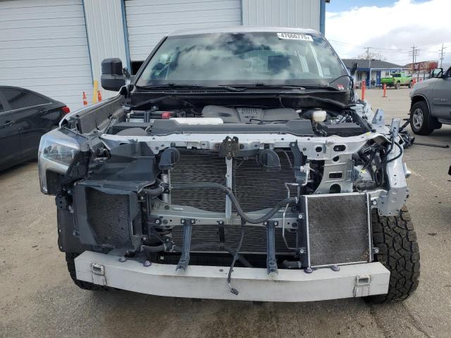 5TFNA5EC7PX014028 - 2023 TOYOTA TUNDRA CREWMAX PLATINUM ვერცხლისფერი ფოტო 5