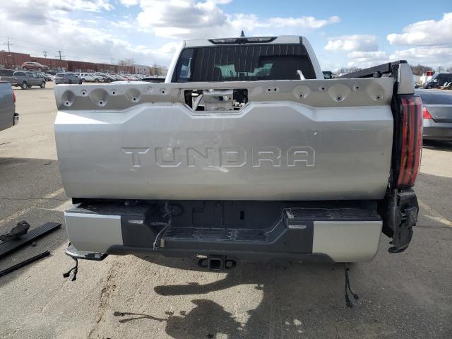 5TFNA5EC7PX014028 - 2023 TOYOTA TUNDRA CREWMAX PLATINUM ვერცხლისფერი ფოტო 6