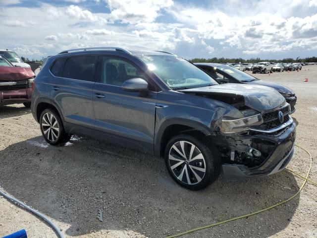 3VVSX7B22PM304046 - 2023 VOLKSWAGEN TAOS SE GRAY photo 4