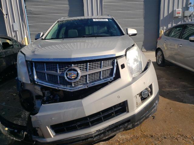 3GYFNBE33CS575324 - 2012 CADILLAC SRX PERFORMANCE COLLECTION ბეჟი ფოტო 5