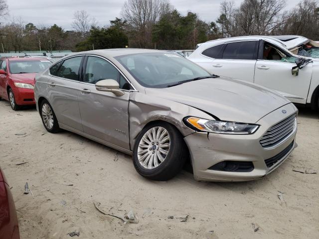 3FA6P0LU2FR122913 - 2015 FORD FUSION SE HYBRID GOLD photo 4