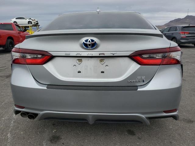 4T1S31AK0RU077376 - 2024 TOYOTA CAMRY SE NIGHT SHADE SILVER photo 6