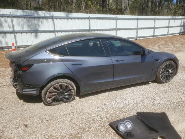 5YJ3E1EC2PF684195 - 2023 TESLA MODEL 3 GRAY photo 3