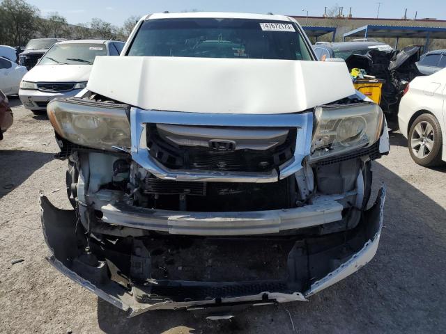 5FNYF38929B015748 - 2009 HONDA PILOT TOURING WHITE photo 5