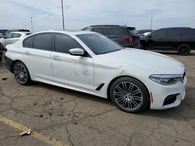 WBAJD1C53JG474987 - 2018 BMW 540XD WHITE photo 4