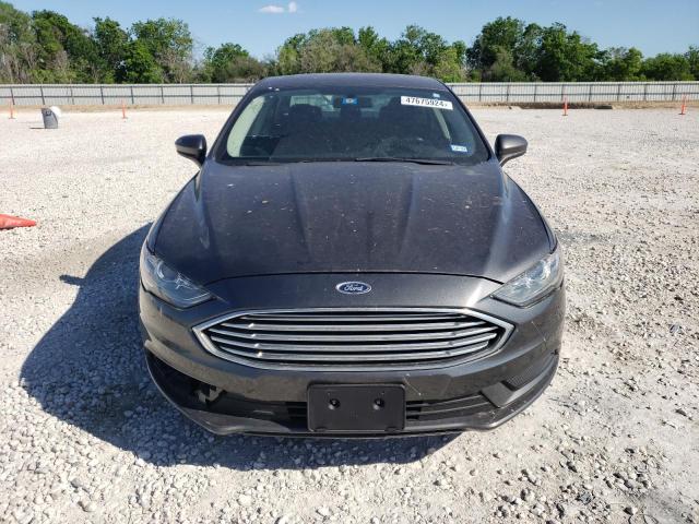 3FA6P0H77HR162572 - 2017 FORD FUSION SE GRAY photo 5