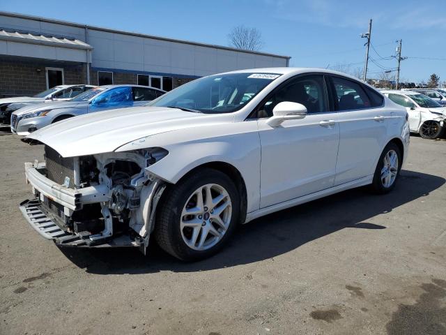 1FA6P0HD8G5119334 - 2016 FORD FUSION SE WHITE photo 1