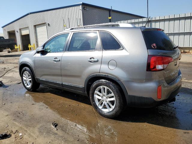 5XYKT4A62FG650851 - 2015 KIA SORENTO LX GRAY photo 2