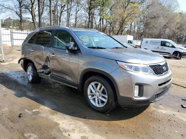 5XYKT4A62FG650851 - 2015 KIA SORENTO LX GRAY photo 4