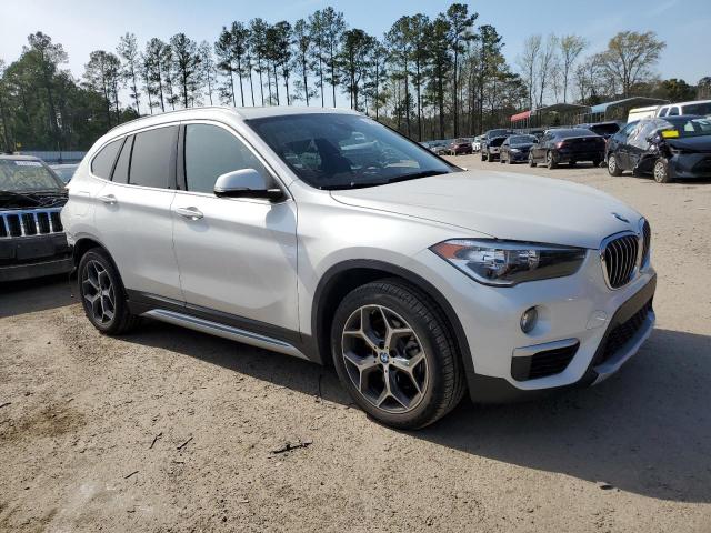 WBXHT3C50K5L91176 - 2019 BMW X1 XDRIVE28I WHITE photo 4