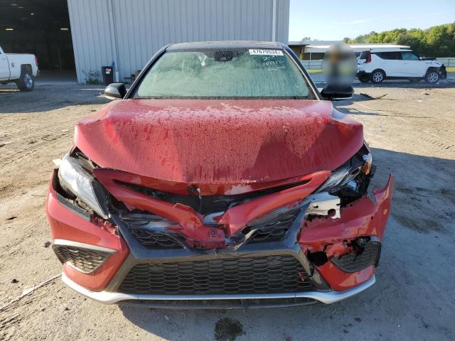 4T1K61AK0NU499133 - 2022 TOYOTA CAMRY XSE RED photo 5