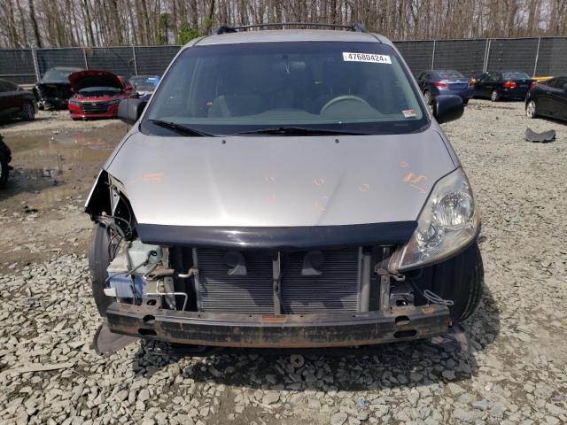 5TDZK23C37S012251 - 2007 TOYOTA SIENNA CE SILVER photo 5