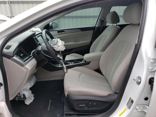 5NPE34AF1KH738421 - 2019 HYUNDAI SONATA LIMITED WHITE photo 7