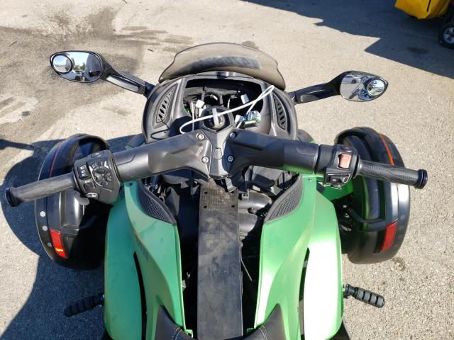 2BXNABC10DV000358 - 2013 CAN-AM SPYDER ROA RS GREEN photo 8