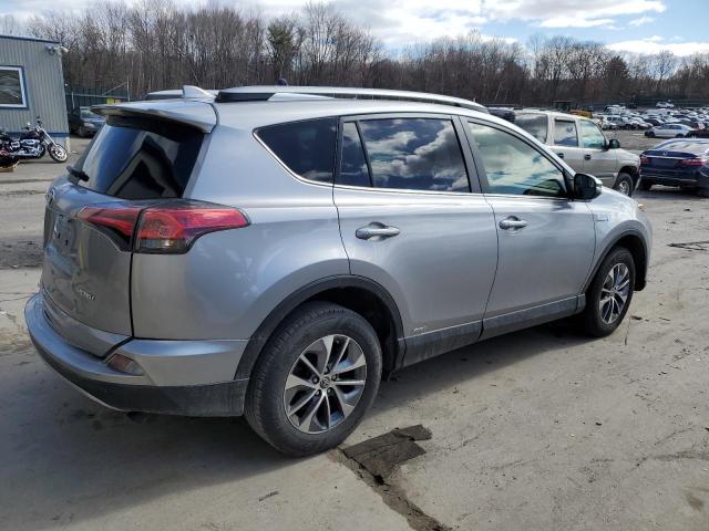 JTMRJREV7JD186322 - 2018 TOYOTA RAV4 HV LE SILVER photo 3