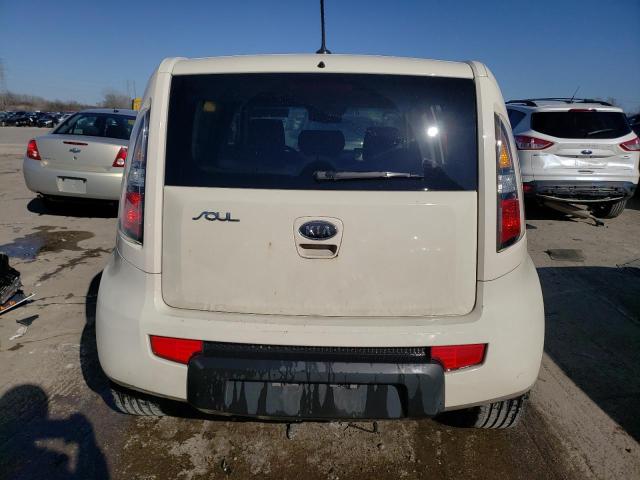 KNDJT2A25A7073851 - 2010 KIA SOUL + WHITE photo 6