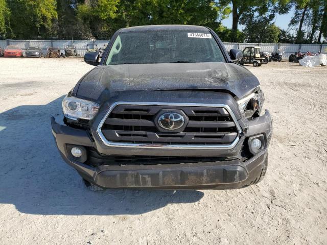 5TFAX5GN6KX163342 - 2019 TOYOTA TACOMA DOUBLE CAB GRAY photo 5