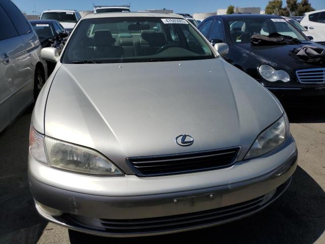 JT8BF28G5W0110425 - 1998 LEXUS ES 300 BEIGE photo 5