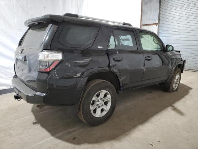 JTEMU5JR8P6127548 - 2023 TOYOTA 4RUNNER SE BLACK photo 3