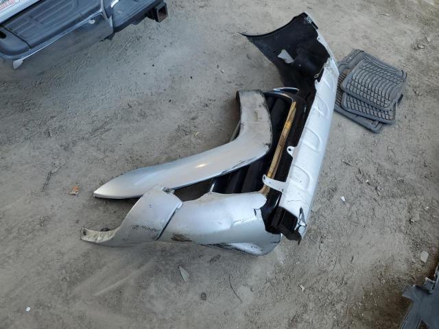 5TFJU4GN8BX008178 - 2011 TOYOTA TACOMA DOUBLE CAB PRERUNNER SILVER photo 12