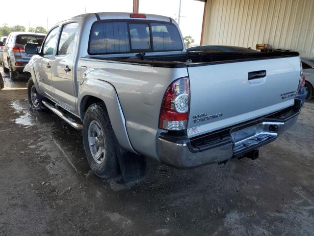 5TFJU4GN8BX008178 - 2011 TOYOTA TACOMA DOUBLE CAB PRERUNNER SILVER photo 2