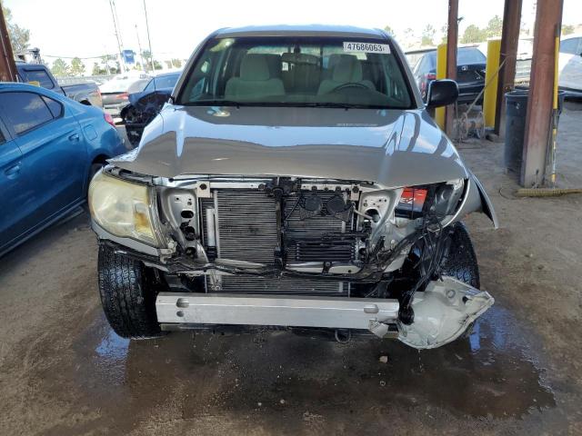 5TFJU4GN8BX008178 - 2011 TOYOTA TACOMA DOUBLE CAB PRERUNNER SILVER photo 5