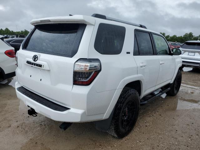 JTEFU5JR2P5284507 - 2023 TOYOTA 4RUNNER SR5 WHITE photo 3