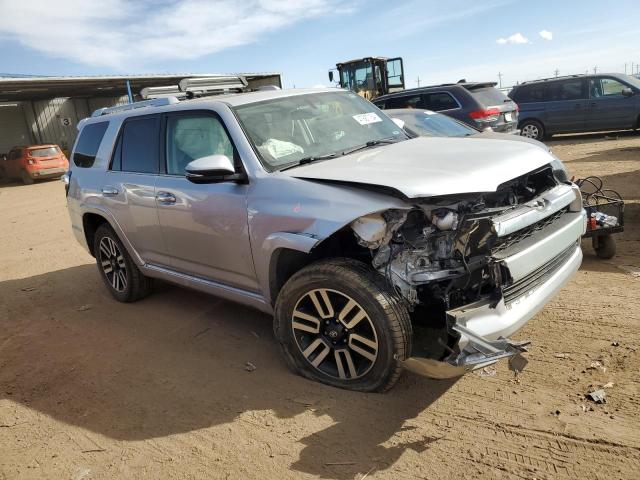 JTEBU5JRXF5265944 - 2015 TOYOTA 4RUNNER SR5 银色 照片 4