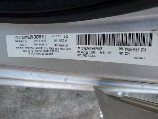 1B3BD4FB7BN625063 - 2011 DODGE AVENGER EXPRESS 银色 照片 12