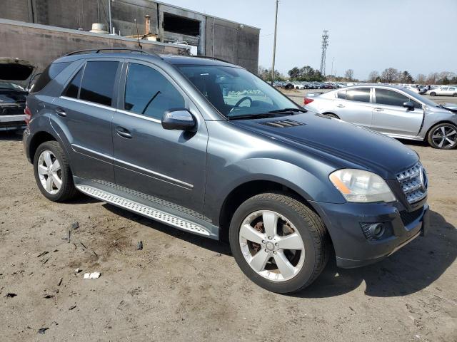 4JGBB8GB9AA573981 - 2010 MERCEDES-BENZ ML 350 4MATIC GRAY photo 4