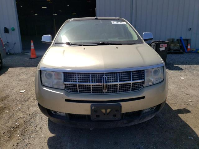 2LMDJ6JC7ABJ00929 - 2010 LINCOLN MKX GOLD photo 5