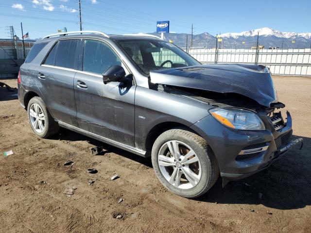 4JGDA5HB8CA029483 - 2012 MERCEDES-BENZ ML 350 4MATIC CHARCOAL photo 4