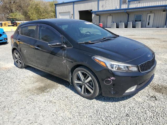 KNAFX5A80H5690402 - 2017 KIA FORTE EX BLACK photo 4