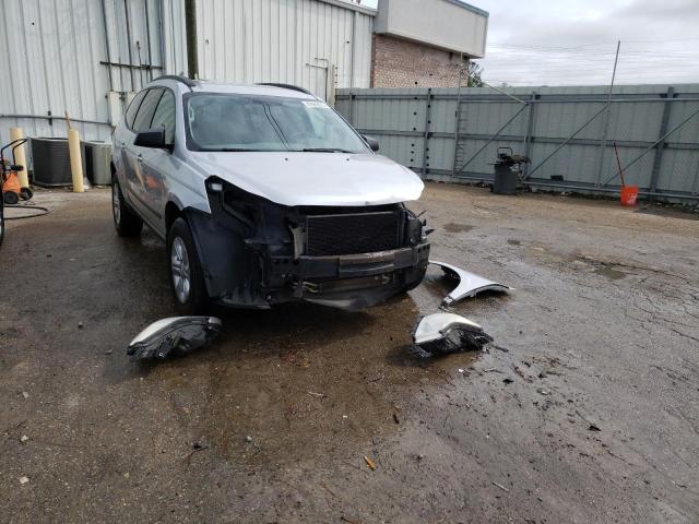 1GNKRFED8CJ405963 - 2012 CHEVROLET TRAVERSE LS SILVER photo 13