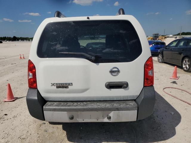 5N1AN0NU2DN825639 - 2013 NISSAN XTERRA X WHITE photo 6