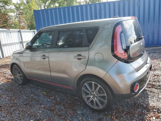 KNDJX3AA8K7682855 - 2019 KIA SOUL ! GRAY photo 2