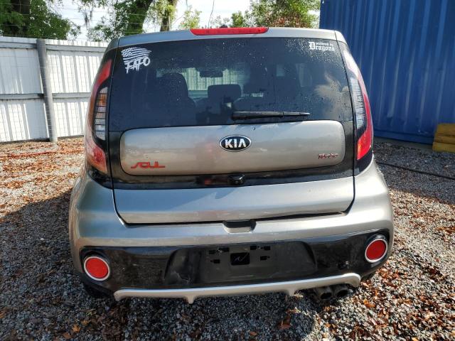 KNDJX3AA8K7682855 - 2019 KIA SOUL ! GRAY photo 6