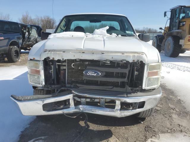 1FTNF21568ED22909 - 2008 FORD F250 SUPER DUTY WHITE photo 5