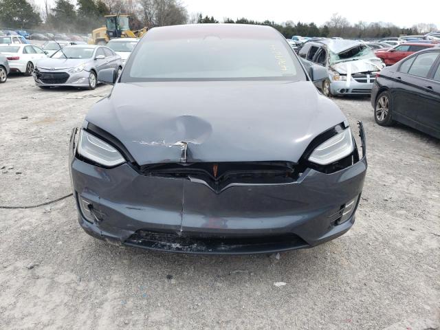 5YJXCBE42GF027094 - 2016 TESLA MODEL X CHARCOAL photo 5