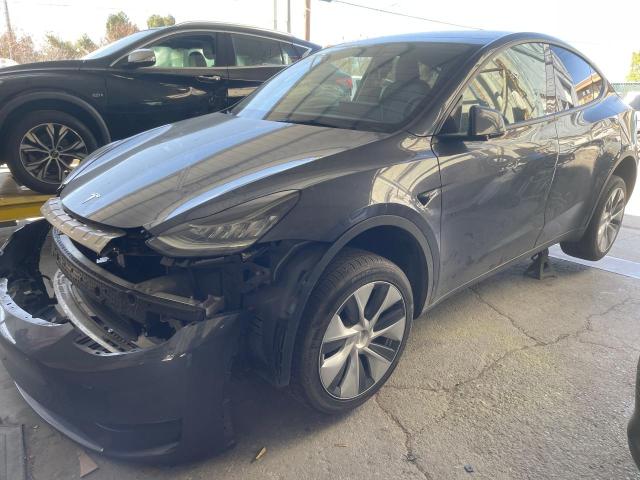 7SAYGDEE2NF359386 - 2022 TESLA MODEL Y رمادي صورة 2