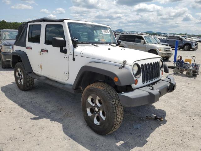 1J4BA5H13BL532659 - 2011 JEEP WRANGLER U SAHARA WHITE photo 4