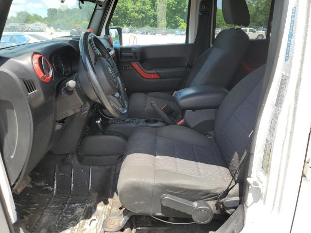1J4BA5H13BL532659 - 2011 JEEP WRANGLER U SAHARA WHITE photo 7