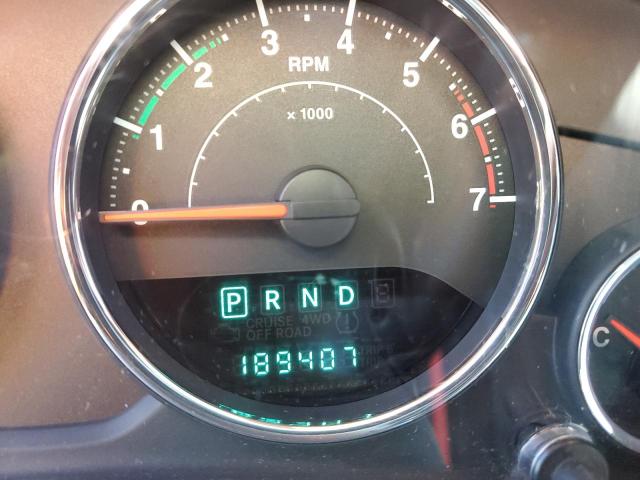 1J4BA5H13BL532659 - 2011 JEEP WRANGLER U SAHARA WHITE photo 9