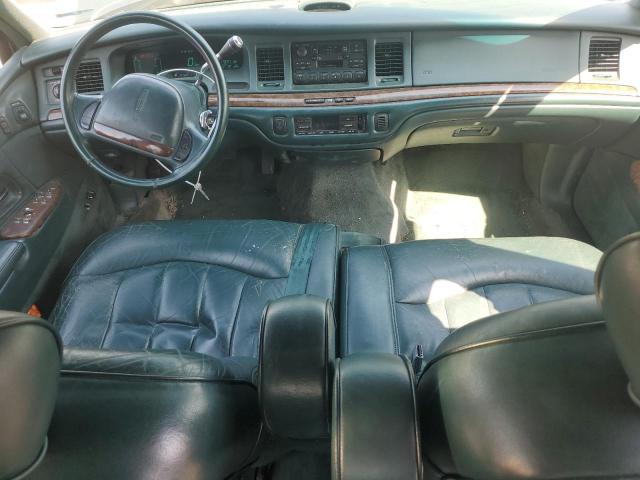 1LNLM81W4SY680911 - 1995 LINCOLN TOWN CAR EXECUTIVE GREEN photo 8