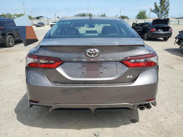 4T1T11AK5RU901575 - 2024 TOYOTA CAMRY SE NIGHT SHADE GRAY photo 6