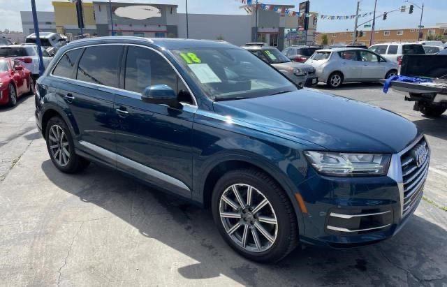 WA1LAAF7XJD025383 - 2018 AUDI Q7 PREMIUM PLUS TEAL photo 1