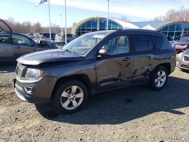 1C4NJDEB6FD394867 - 2015 JEEP COMPASS LATITUDE GRAY photo 1